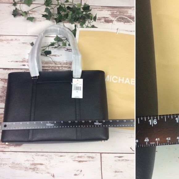 Michael Kors Large Tote Handbag NWT Black Ladies - Picture 8 of 8